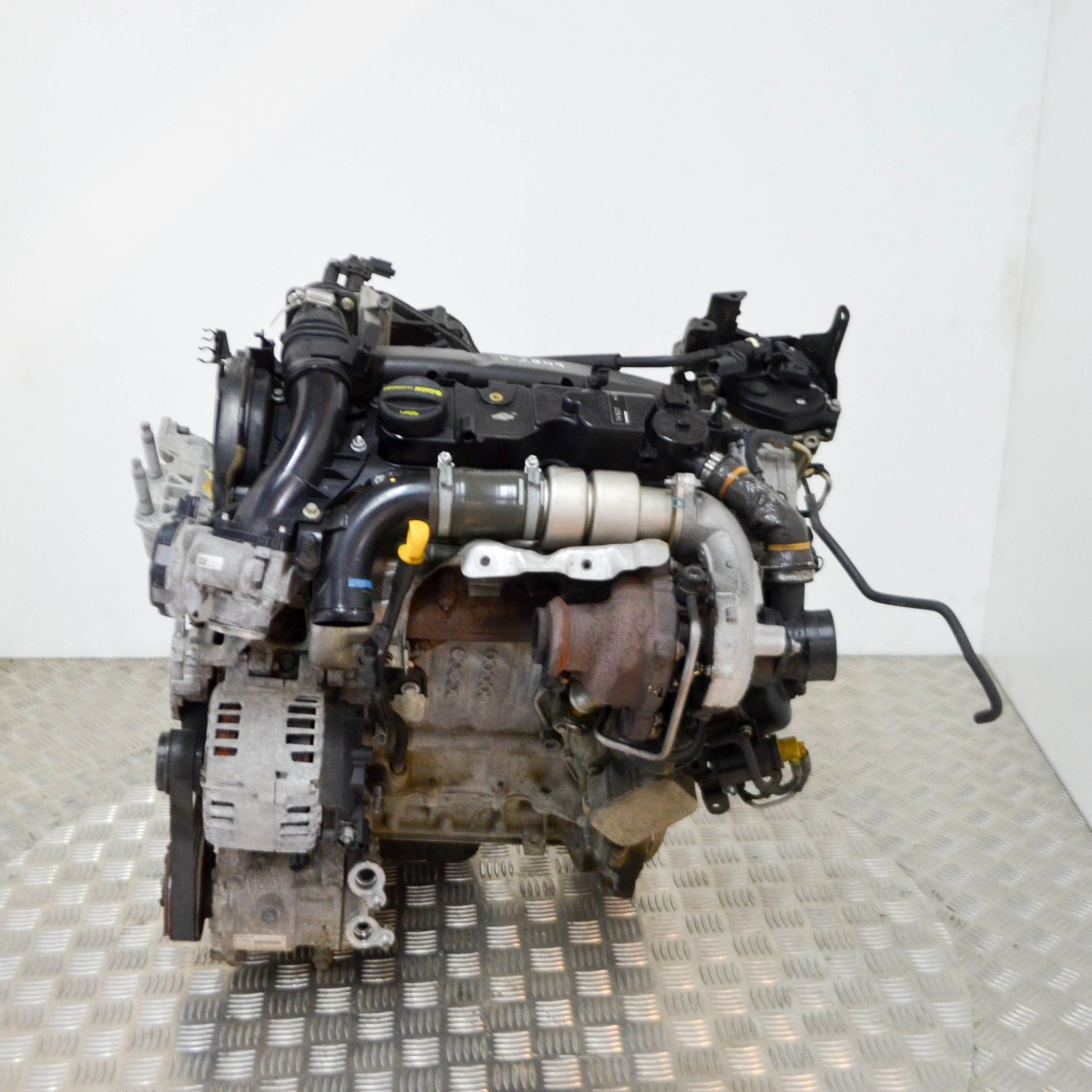 Volvo V60 2.5 L Turbo 4-cylinder Engines (2015 -2019)