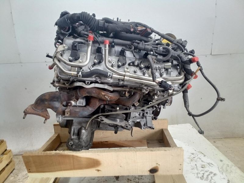 Toyota Tundra 5.7 L 4WD Liter Engines (2010 - 2017)